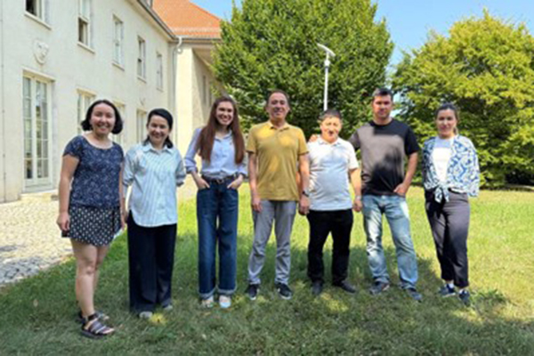 Research visit to IAMO